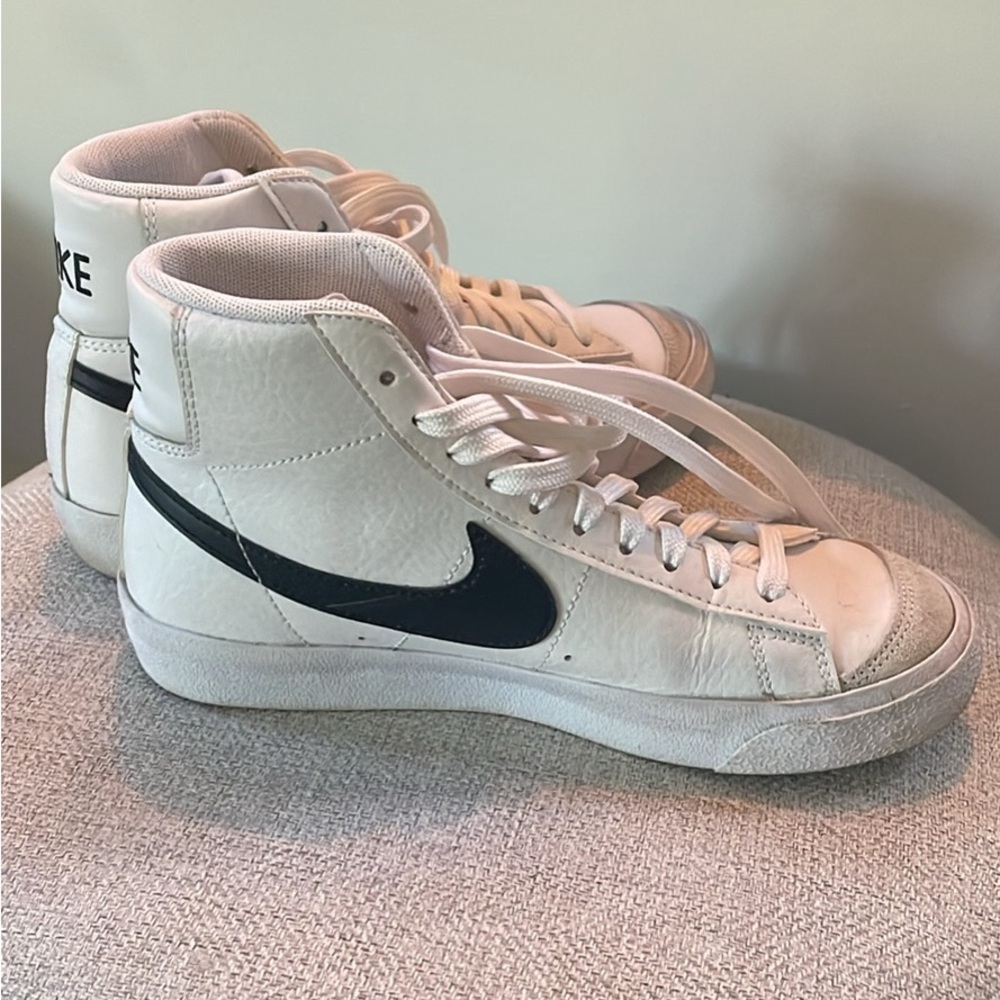 High top nike blazers